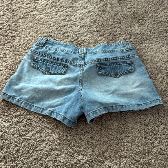 American eagle shorts size 6 - Picture 4 of 4